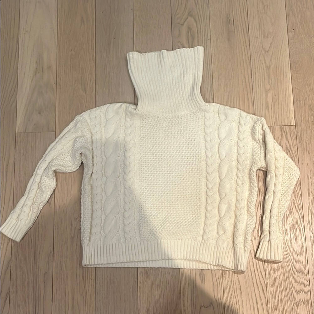 Madewell Women's Cream Cable Knit Turtleneck Sweater